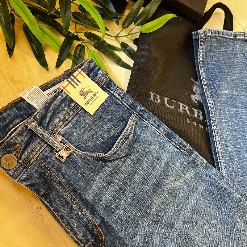 Jeans Burberry 621 Bleu Slim