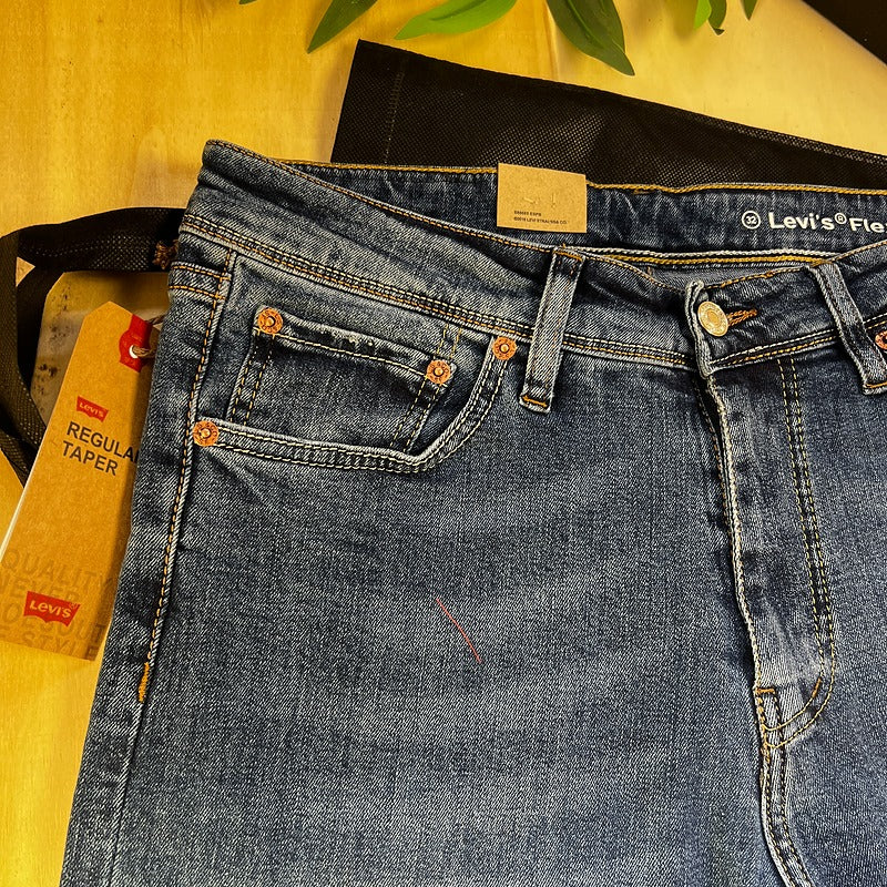 Jeans Levis Bleu Ciel 447 Coupe Normale